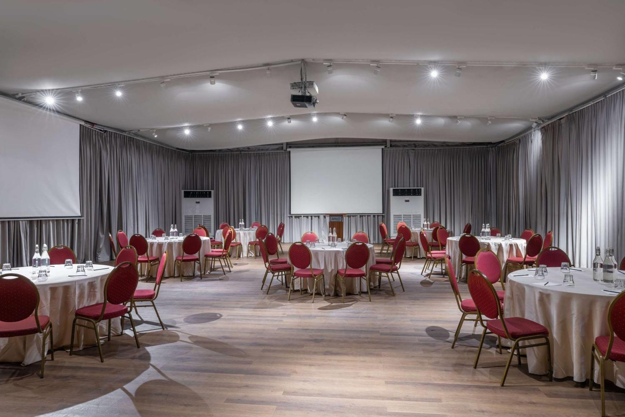 Radisson Blu Anchorage 5*