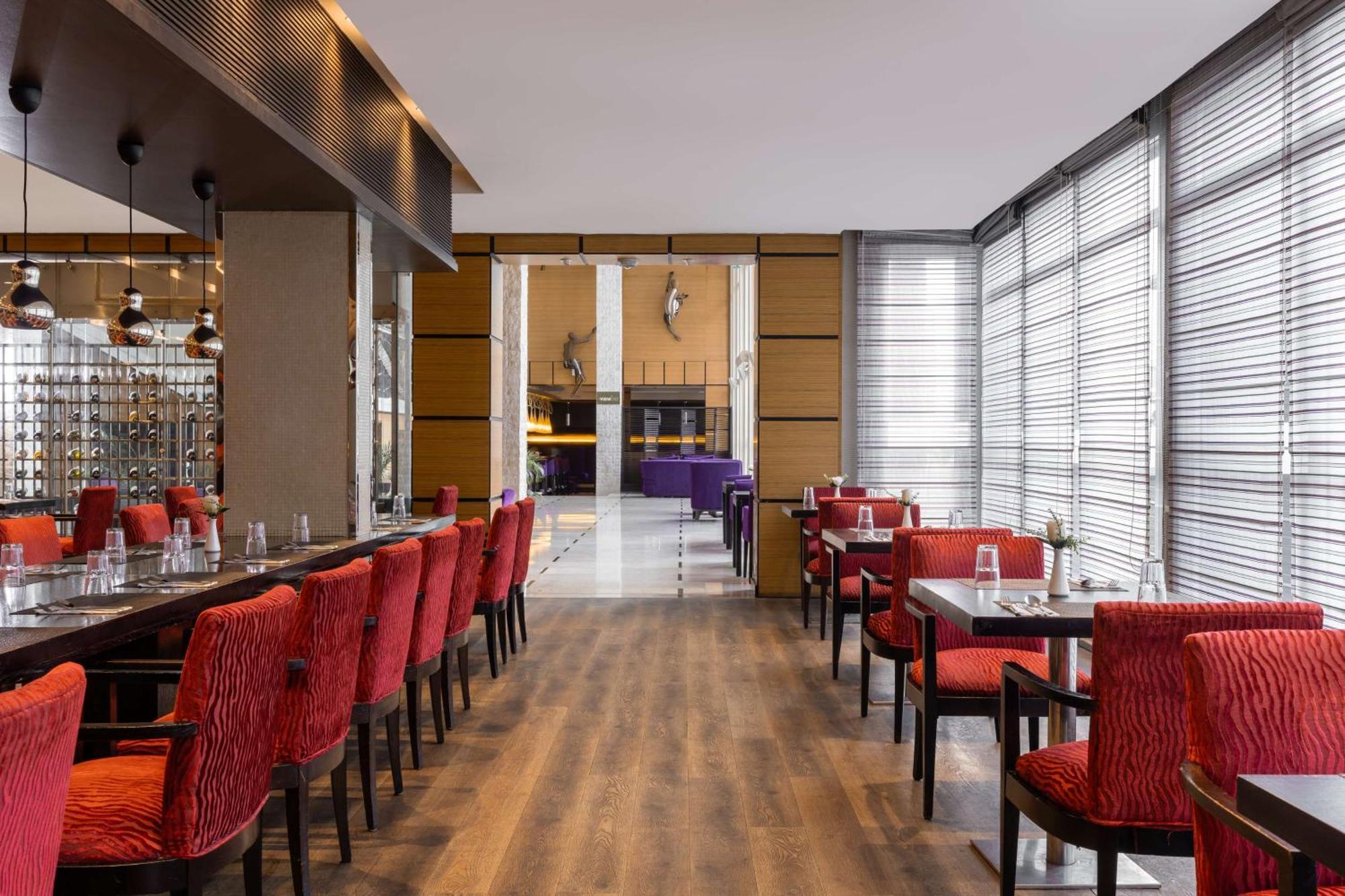Hotel Radisson Blu Anchorage 5*